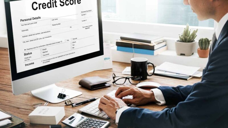 Loan Default & Credit Score: Impact of Missed Payments